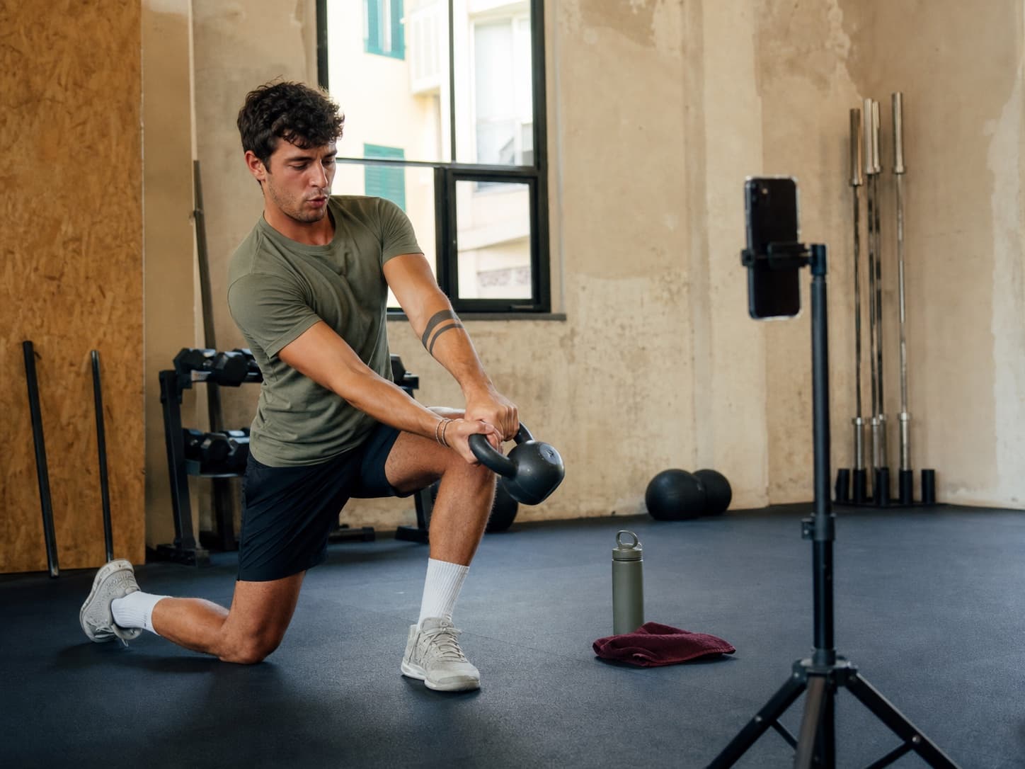 Professionisti al lavoro nel settore Sport e influencer